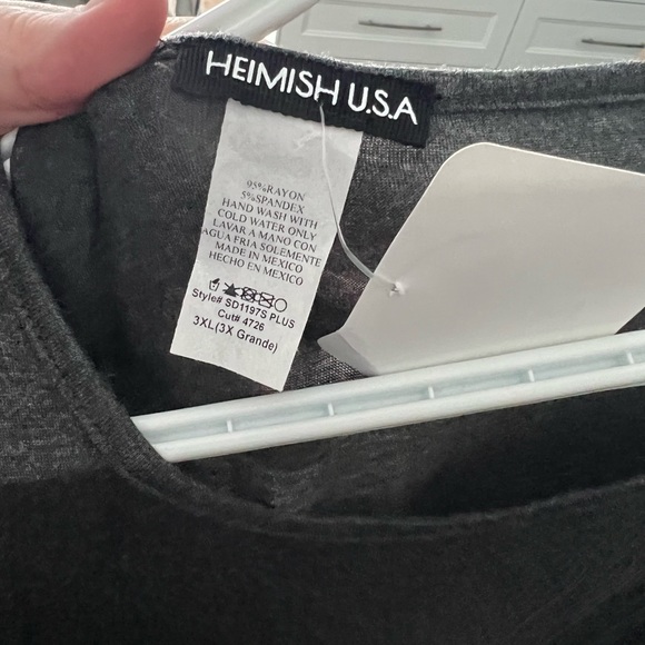 Plus size dress - Picture 2 of 2